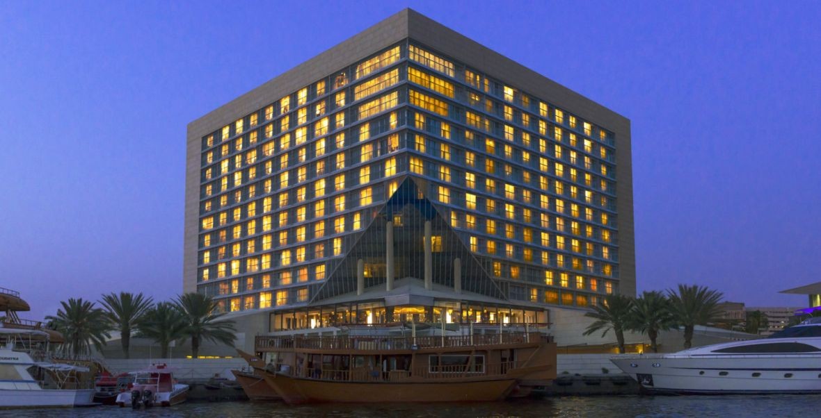 Honeymoon im Sheraton Dubai Creek &amp; Towers | Flitterwochen-Ziele.de